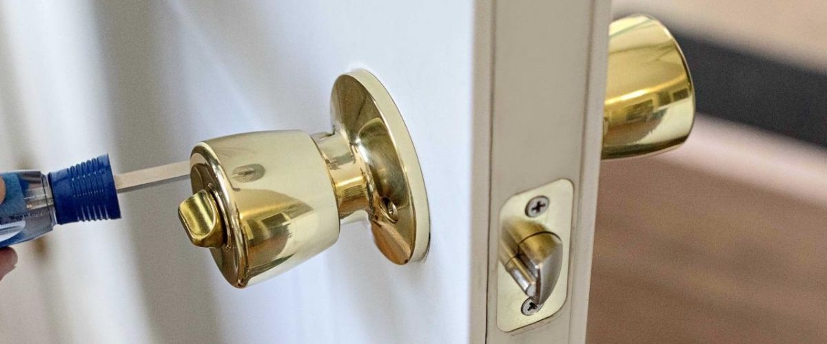 4 Signs That Show Your Door Lock Needs A Replacement Now!